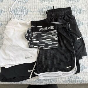 Nike Black & White Women's Athletic Shorts & Compression Set